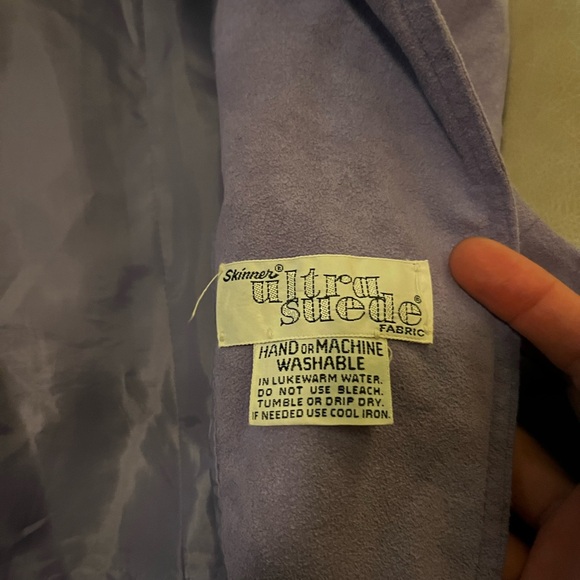 Vintage lilac suede women’s pant suit - Picture 4 of 6